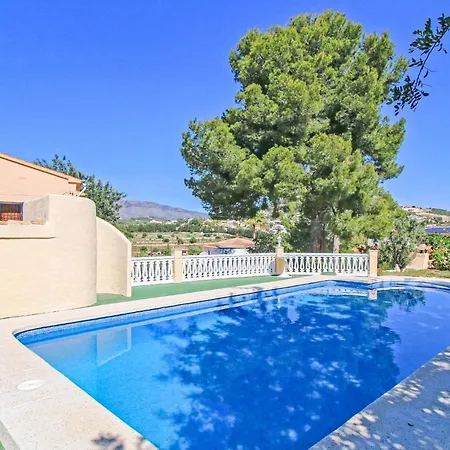 Holiday home Milotxa *